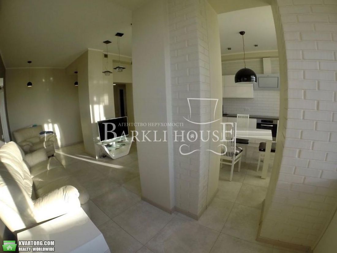 Rent out 2-room apartment. Киев,  Леси Украинки бул — photo 8