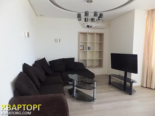 Rent out 3-room apartment. Одесса, Базарная — photo 1