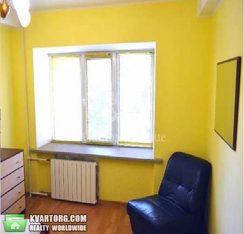 Sell 3-room apartment. Киев, Жилянская — photo 1