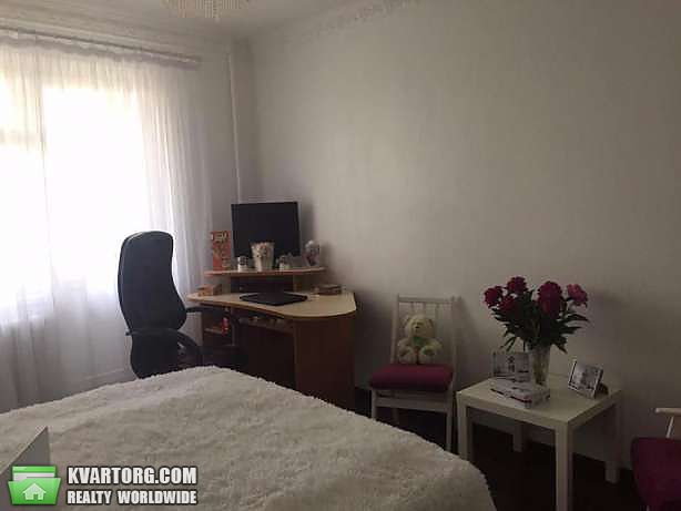 Sell 3-room apartment. Киев,  Васильковская — photo 2