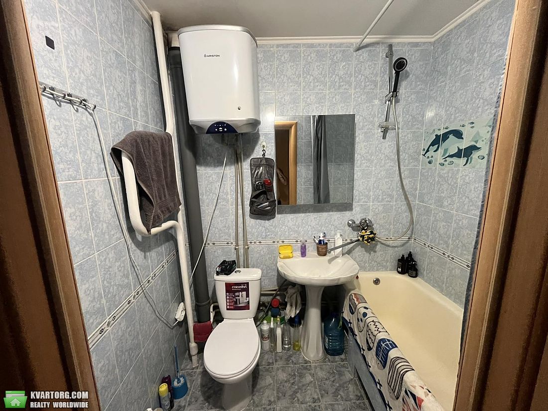 Rent out 1-room apartment. Киев,  Волгоградская — photo 8
