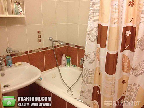 Sell 2-room apartment. Киев,  40-летия Октября просп — photo 9