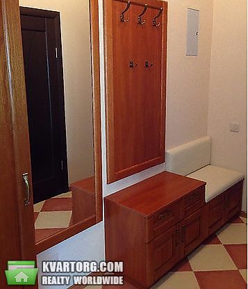 Rent out 1-room apartment. Киев,  Рейтарская — photo 2