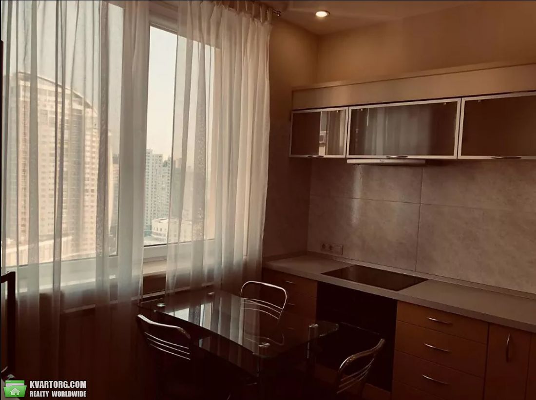 Rent out 1-room apartment. Киев,  Героев Сталинграда пр — photo 4