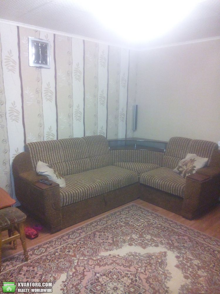 Rent out 3-room apartment. Днепропетровск, Рабочая — photo 1