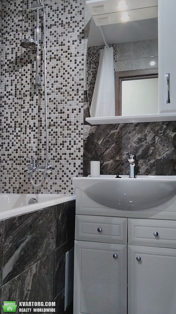 Rent out 2-room apartment. Киев,  Оболонский пр — photo 5