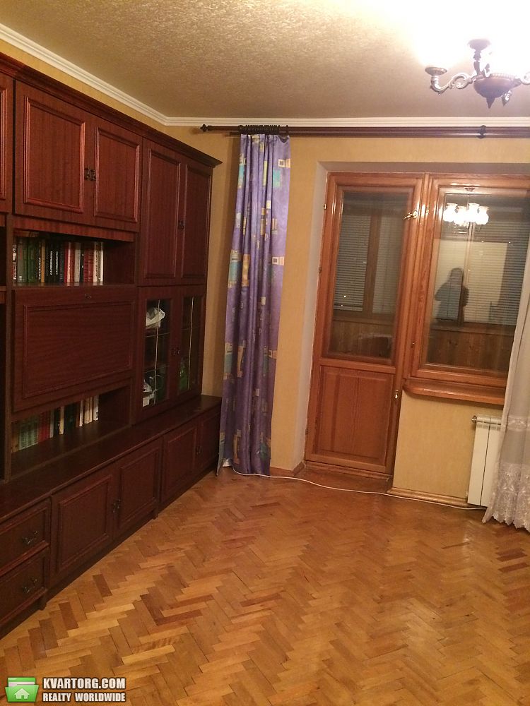 Sell 3-room apartment. Киев,  Агрегатная — photo 2