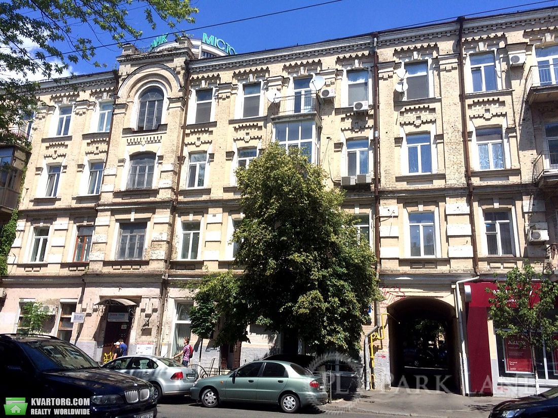 Sell 3-room apartment. Киев,  Артема — photo 1