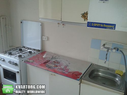 Rent out 1-room apartment. Киев, Дорогожицкая — photo 4