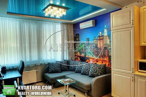 Rent out 2-room apartment. Киев, Вышгородская — photo 5