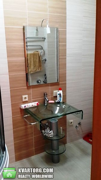 Rent out 2-room apartment. Днепропетровск, жк Баумана — photo 3