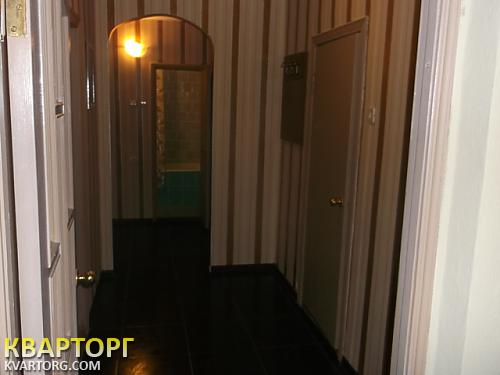 Rent out 2-room apartment. Киев,  Бережанская — photo 2
