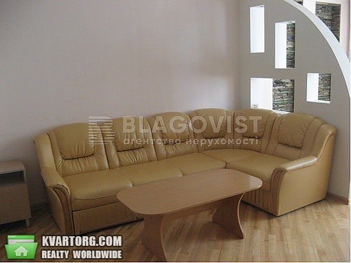 Rent out 2-room apartment. Киев,  Предславинская — photo 1