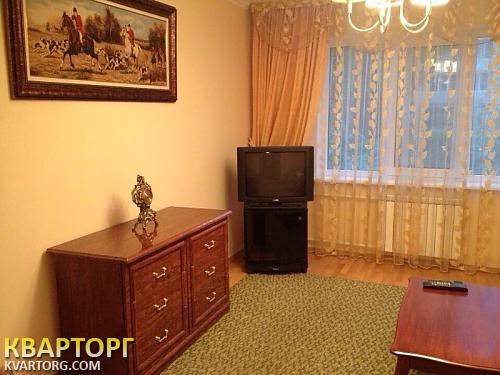 Rent out 2-room apartment. Киев, Героев Днепра — photo 3