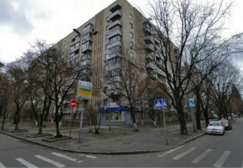 Rent out office. Киев, Предславинская 49 — photo 1