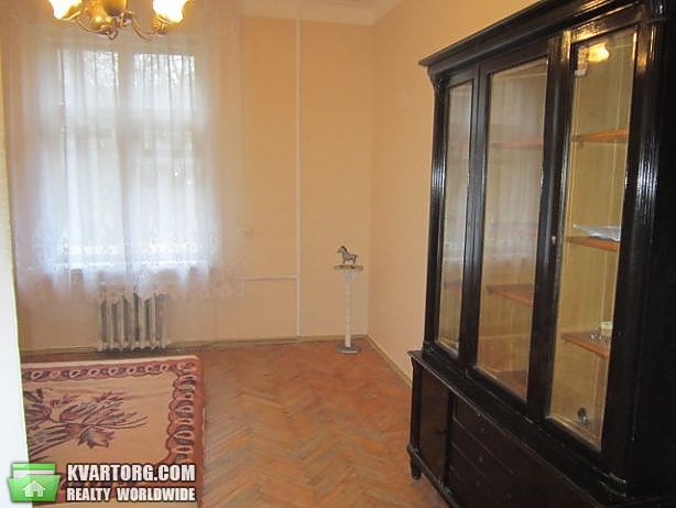 Rent out 2-room apartment. Киев,  Кловский спуск — photo 3