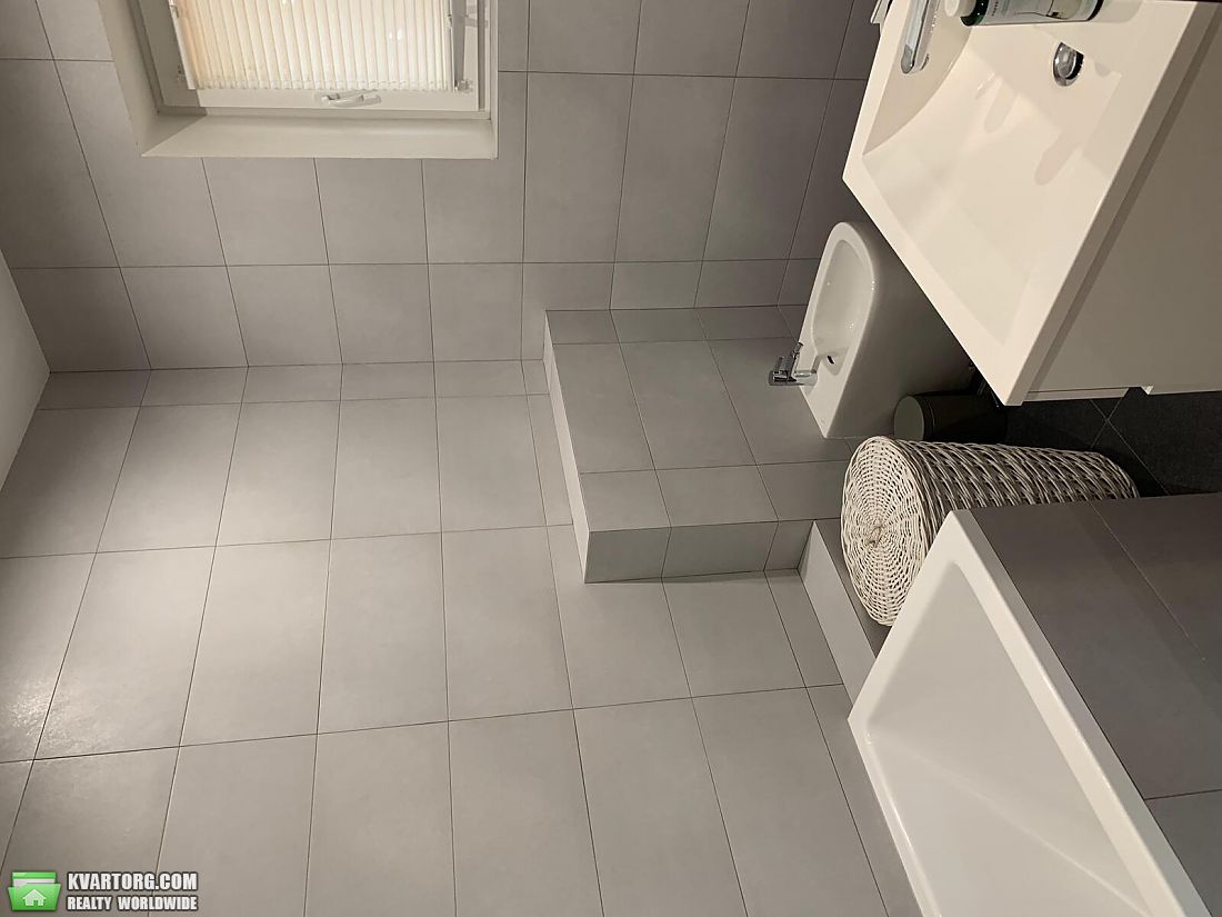 Rent out house. Киев, Локомотивная — photo 7