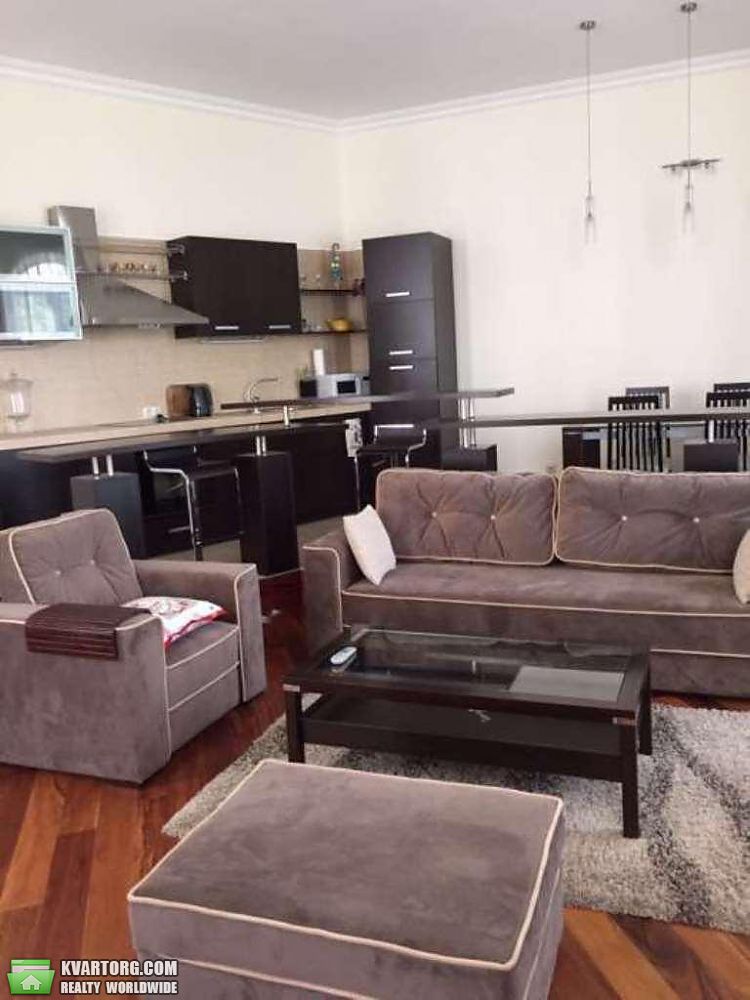 Rent out 2-room apartment. Киев,  Городецкого — photo 1