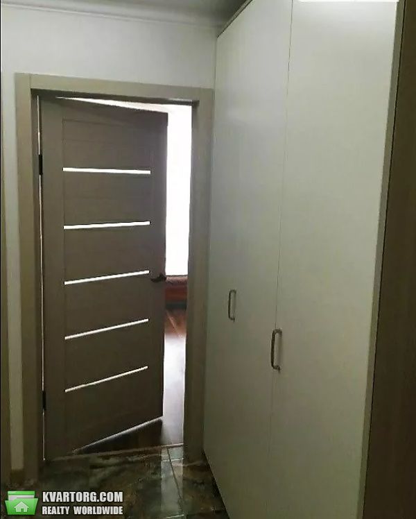 Rent out 1-room apartment. Киев,  Петрицкого — photo 9