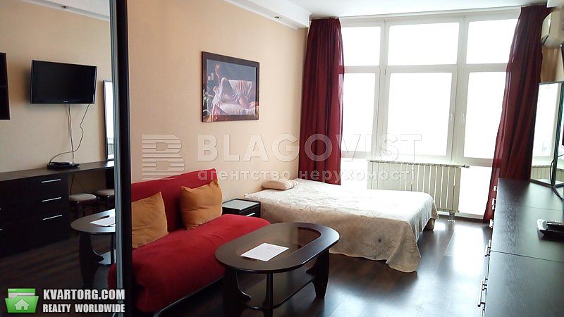 Rent out 1-room apartment. Киев,  Героев Сталинграда пр — photo 2