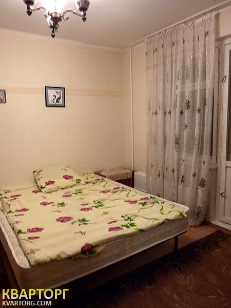 Rent out 2-room apartment. Киев,  Ревуцкого — photo 3