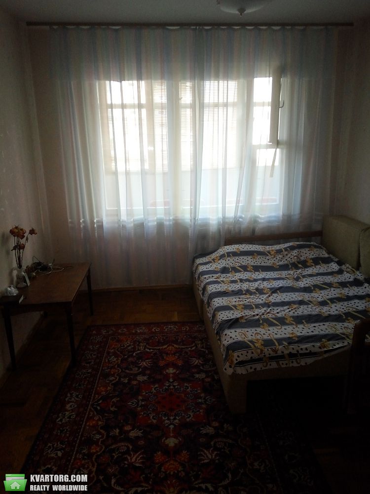 Rent out 2-room apartment. Киев, Героев Днепра — photo 5