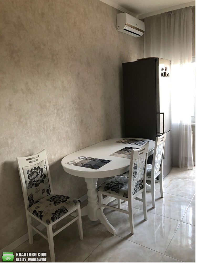 Sell 2-room apartment. Киев, Коновальца Евгения — photo 9