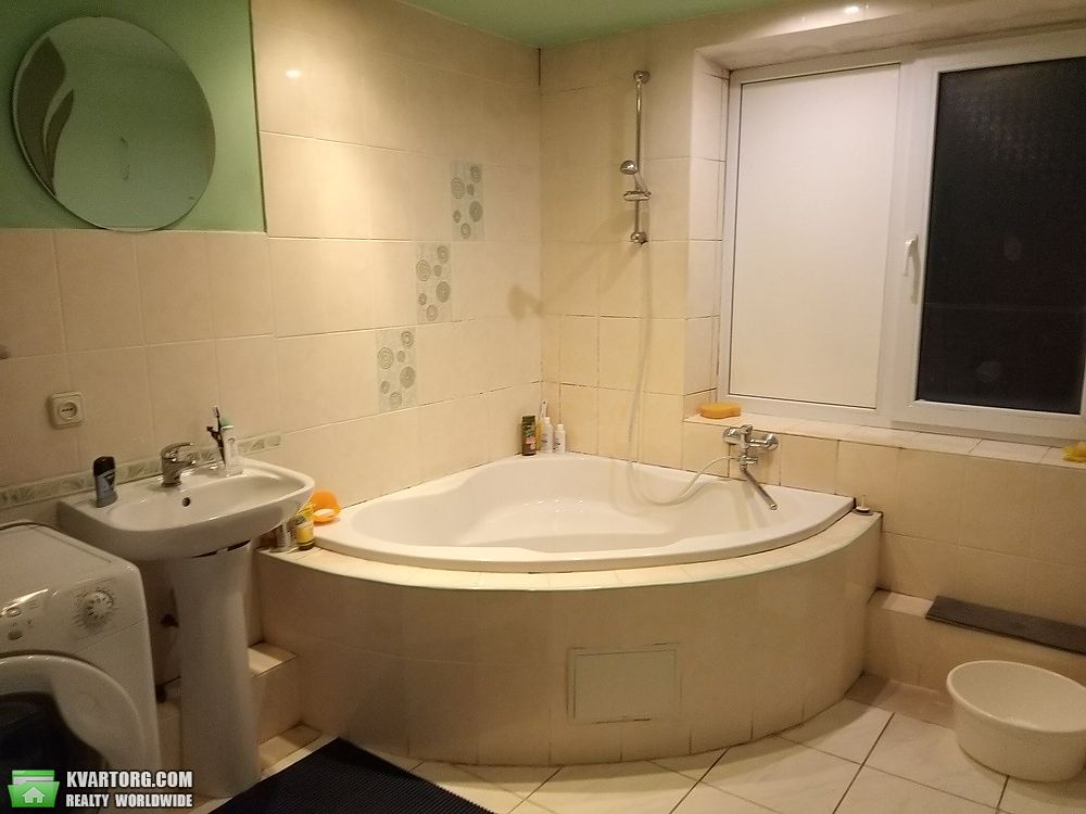 Rent out 3-room apartment. Киев,  Красноткацкая — photo 5