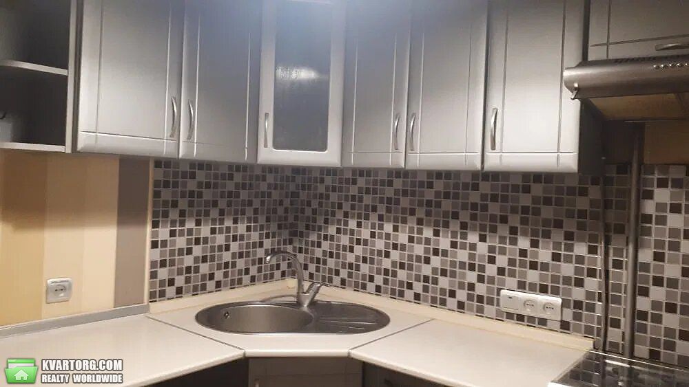 Rent out 2-room apartment. Киев,  Милютенко — photo 2