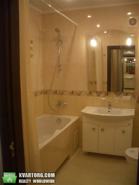 Rent out 1-room apartment. Киев,  Оболонская наб — photo 5