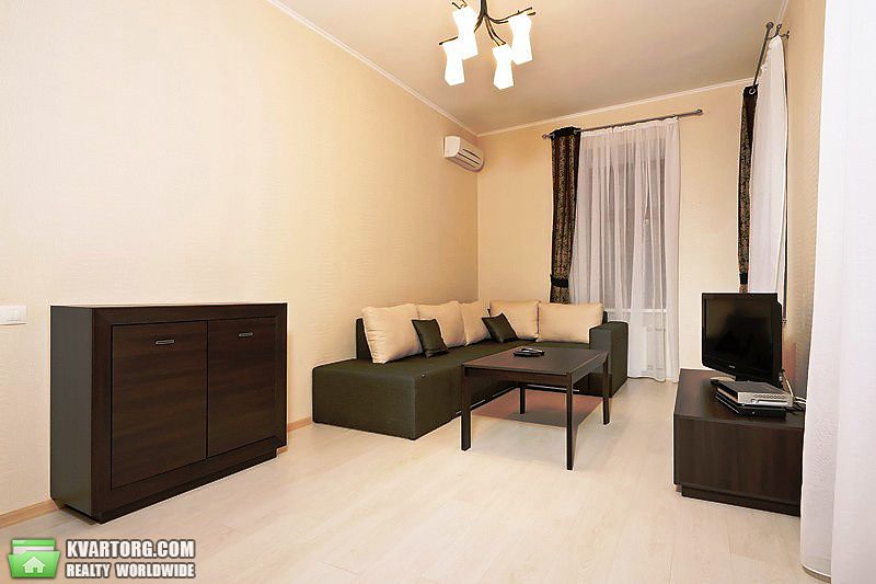 Rent out 3-room apartment. Днепропетровск, Дзержинского — photo 1