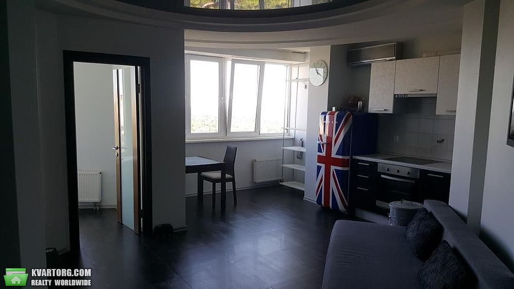 Sell 2-room apartment. Киев,  Днепровская наб — photo 3