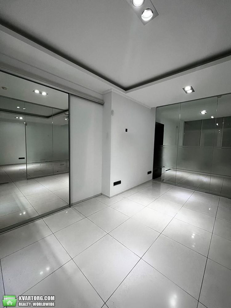 Rent out office. Киев,  Московская — photo 4
