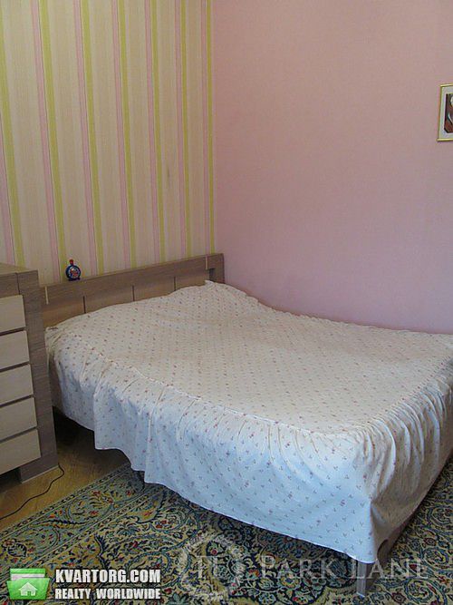 Sell 3-room apartment. Киев,  Строителей — photo 4