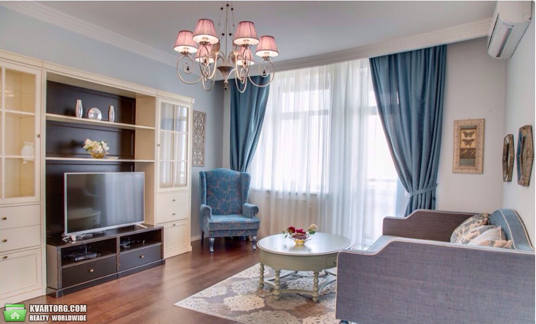 Rent out 2-room apartment. Киев,  Леси Украинки бул — photo 1