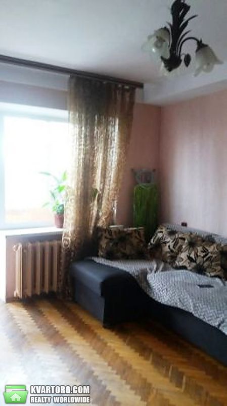 Sell 2-room apartment. Киев,  Харьковское шоссе — photo 1
