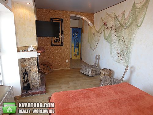 Rent out 2-room apartment. Одесса, Французский бульвар — photo 3