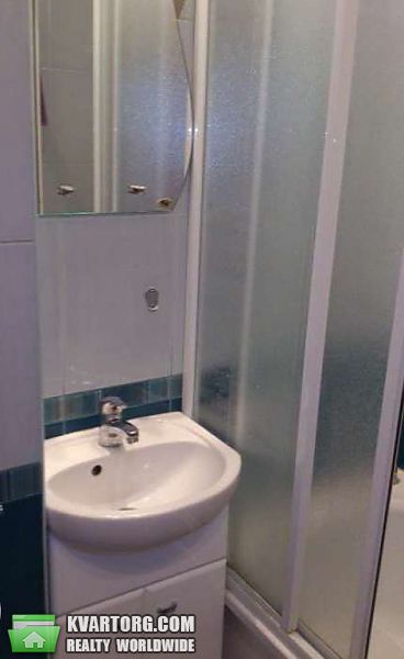 Sell 2-room apartment. Киев, Краснознаменная — photo 3
