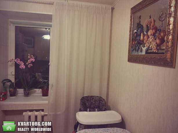 Sell 2-room apartment. Киев,  Новопироговская — photo 1