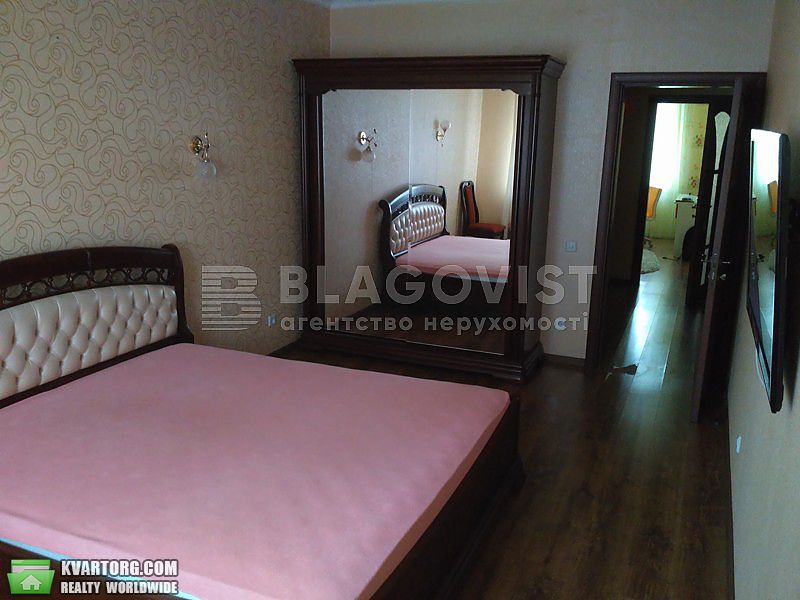 продам 3-комнатную квартиру. Киев,   Урловская - фото 1