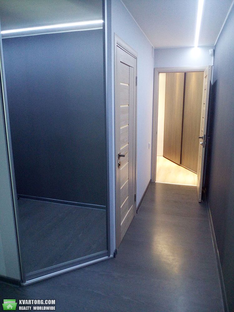 Rent out 2-room apartment. Киев,  Ольжича — photo 3