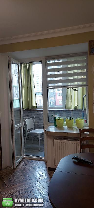 Rent out 1-room apartment. Киев, Комбинатная — photo 9