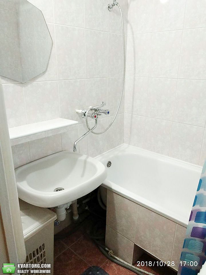 Rent out 1-room apartment. Киев,  Гришко — photo 9