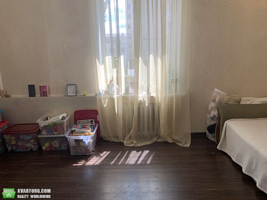 Sell 3-room apartment. Киев,  Краковская — photo 3