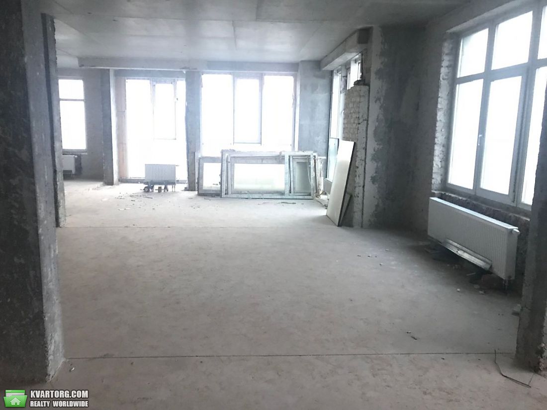 Sell 3-room apartment. Киев,  Драгомирова — photo 4