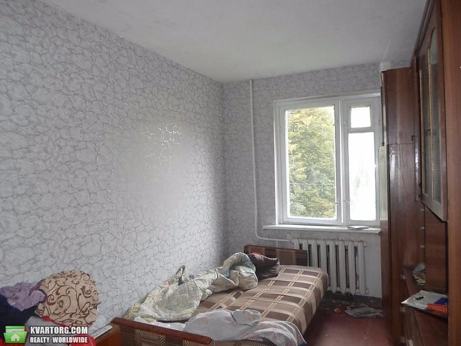 Sell 3-room apartment. Киев,  Булаховского — photo 1