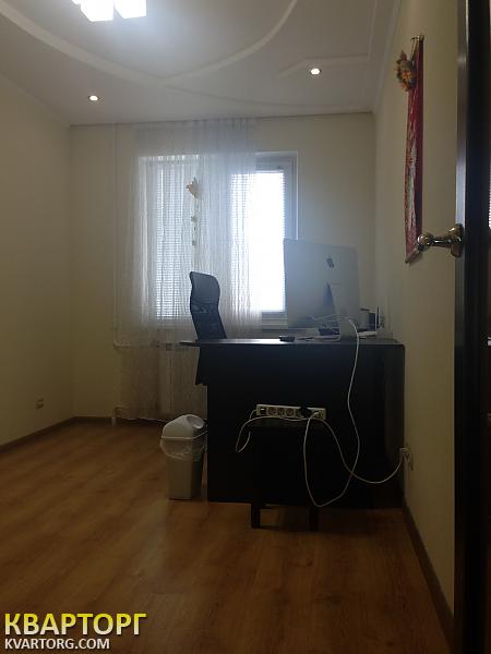 Sell 3-room apartment. Киев,  Богдановская — photo 3