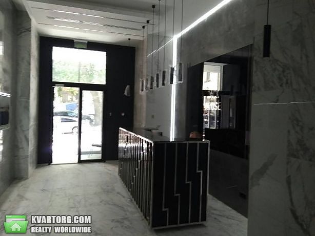 Rent out 1-room apartment. Киев,  Леси Украинки ул — photo 4