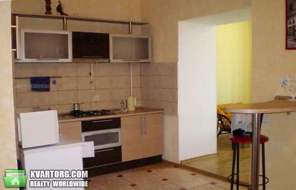 Rent out 2-room apartment. Одесса, Дерибасовская — photo 4