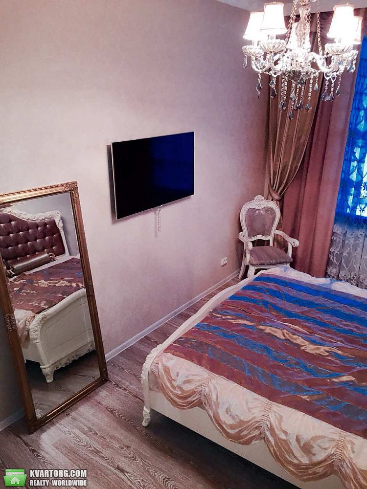 Sell 4-room apartment. Днепропетровск, пр.Яворницкого — photo 6